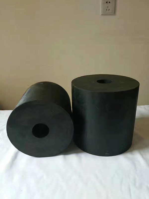 橡膠彈簧
